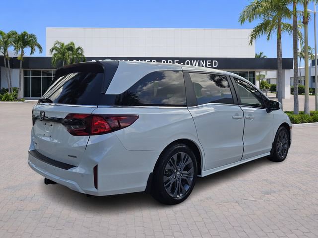 Used 2025 Honda Odyssey Touring image 7
