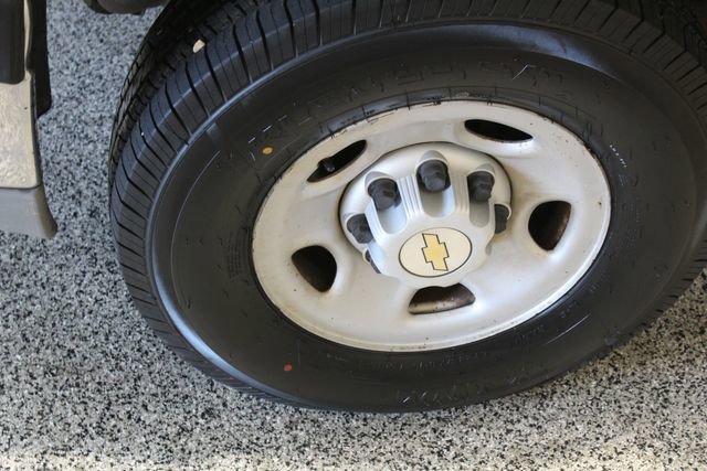 Used 2003 Chevrolet Silverado 2500 W/T image 10