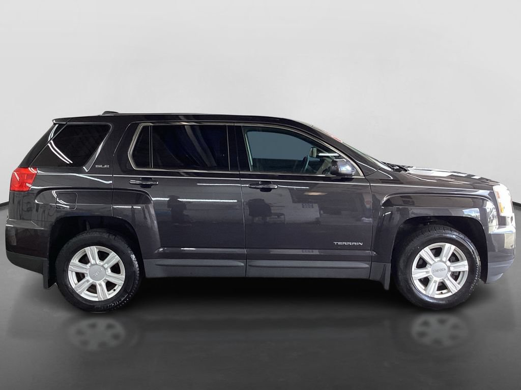 Used 2016 GMC Terrain SLE FWD image 4