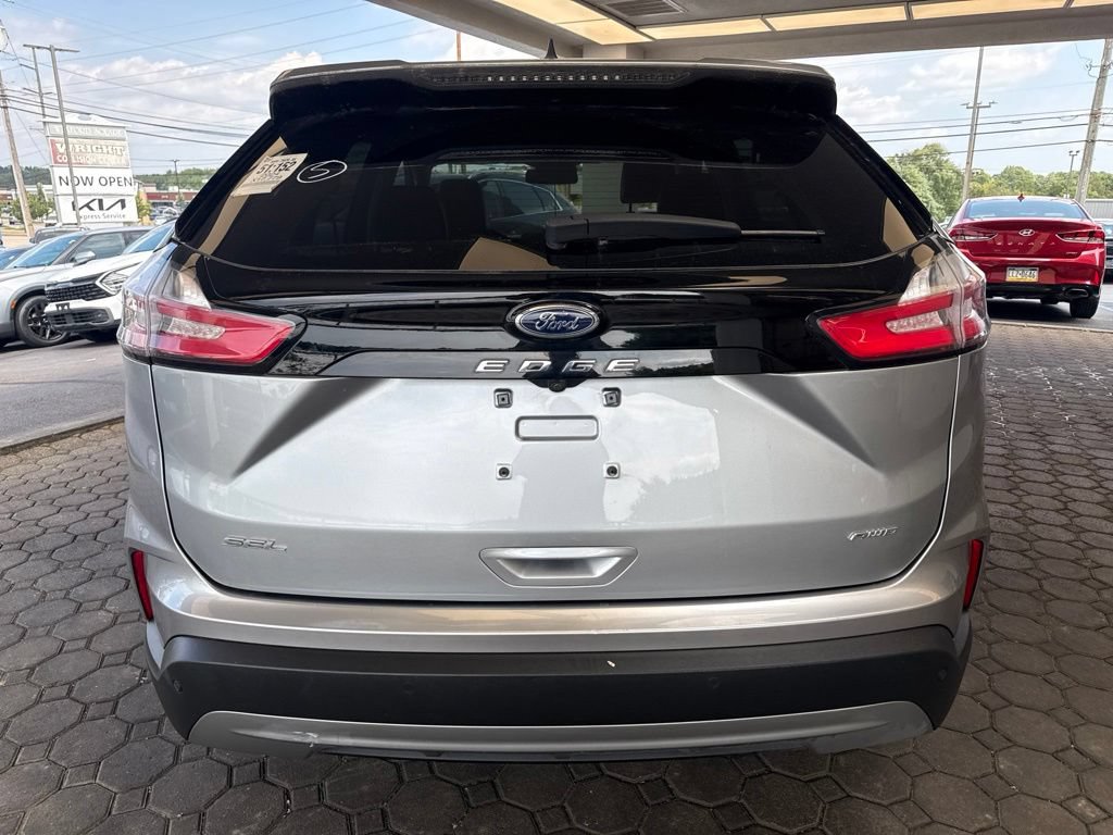Certified 2024 Ford Edge SEL w/ Convenience Package AWD/4WD image 7