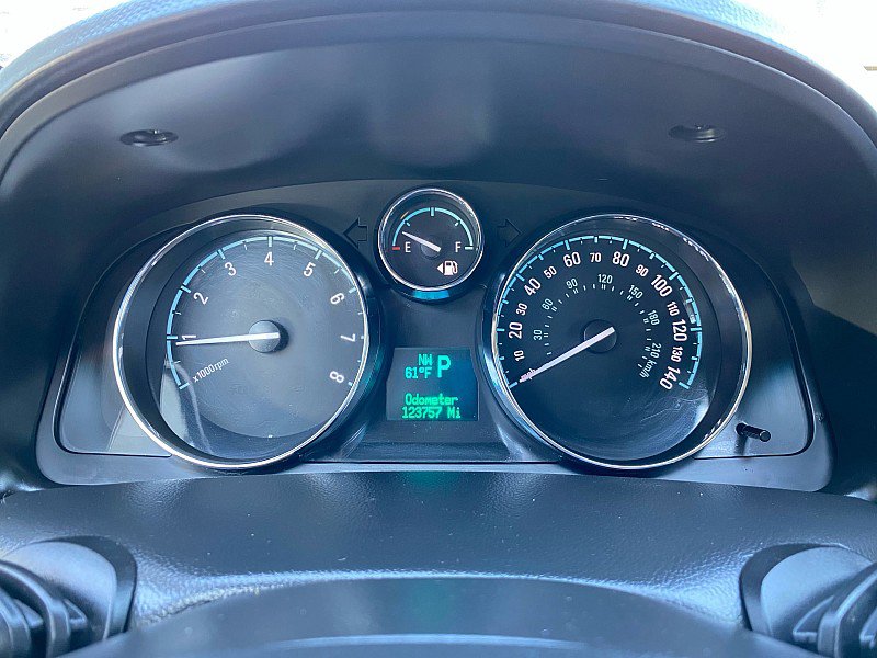 Used 2014 Chevrolet Captiva Sport LTZ image 10