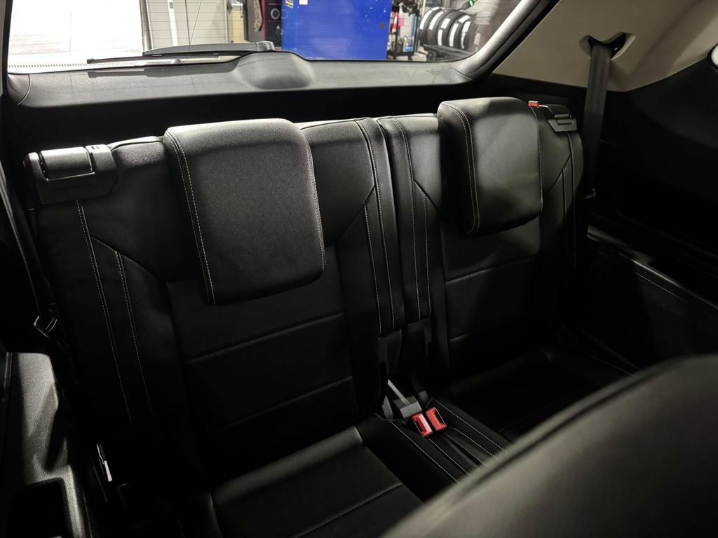 Used 2021 Volkswagen Atlas SEL R-Line image 29