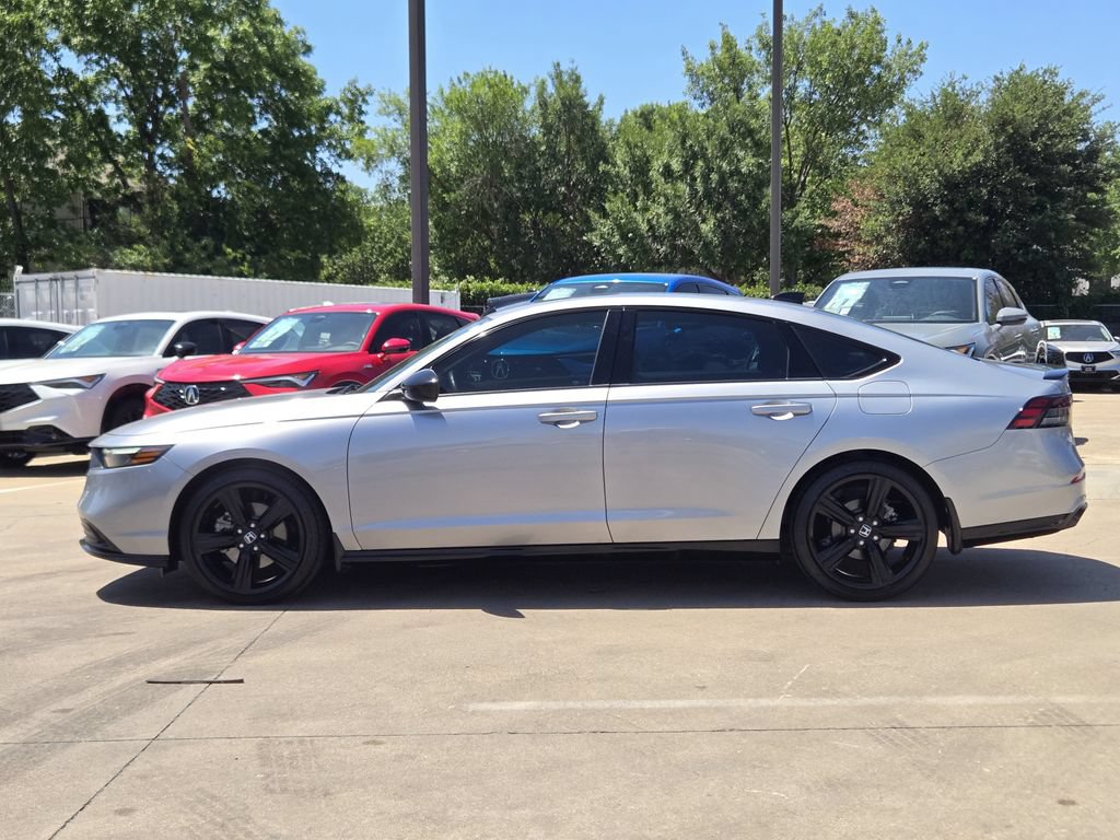 Used 2023 Honda Accord Sport image 7