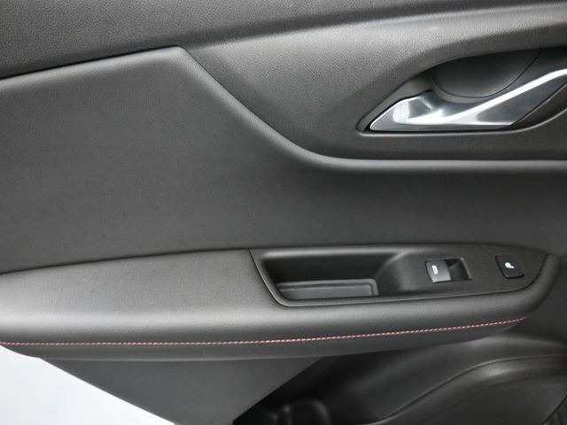 Used 2024 Chevrolet Blazer RS w/ Enhanced Convenience Package FWD image 19