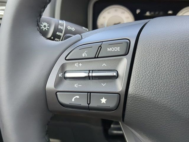 Used 2023 Hyundai Kona Limited image 27