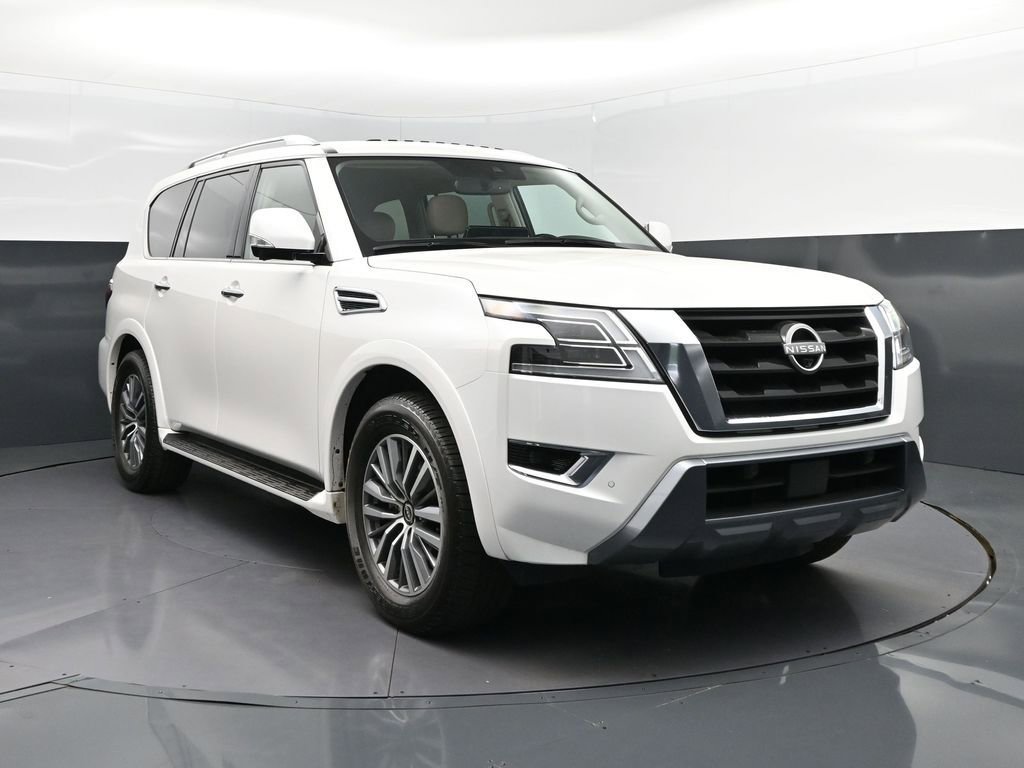Used 2024 Nissan Armada SL w/ Captain's Chairs Package RWD image 9