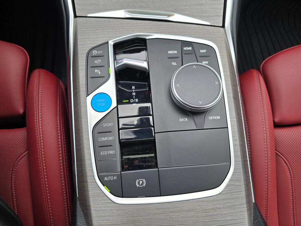Used 2025 BMW i4 eDrive40 w/ Premium Package RWD image 23