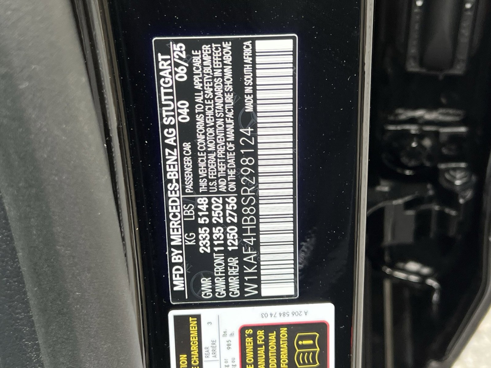 New 2025 Mercedes-Benz C 300 4MATIC Sedan image 35