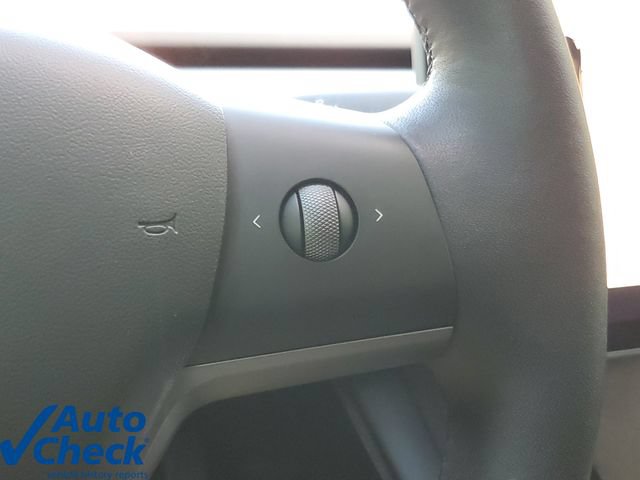Used 2022 Tesla Model 3 Long Range AWD/4WD image 21
