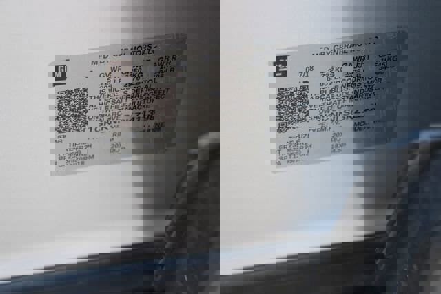 Used 2019 GMC Acadia SLT image 34