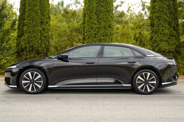 Used 2024 Lucid Air Pure RWD image 4