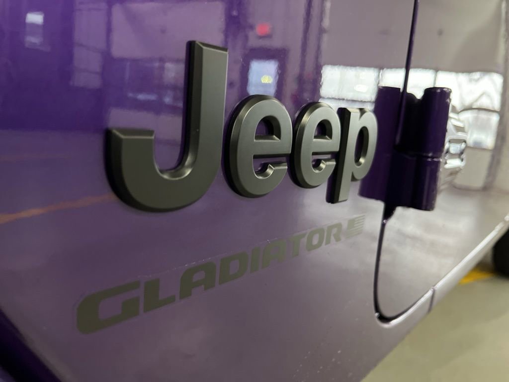 New 2026 Jeep Gladiator Sport image 16