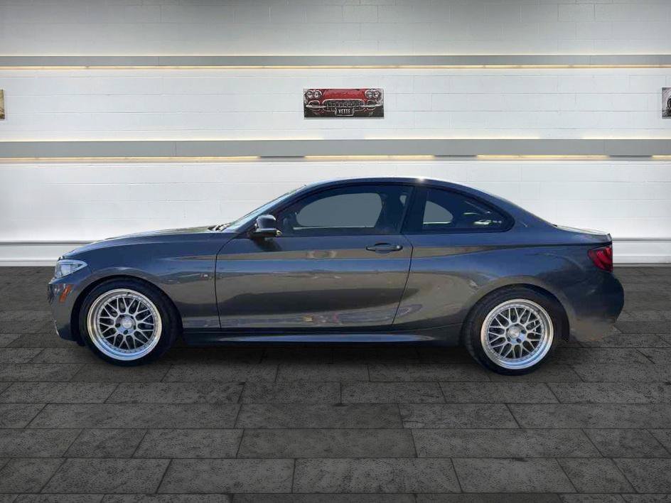 Used 2014 BMW M235i Coupe w/ Premium Package RWD image 4
