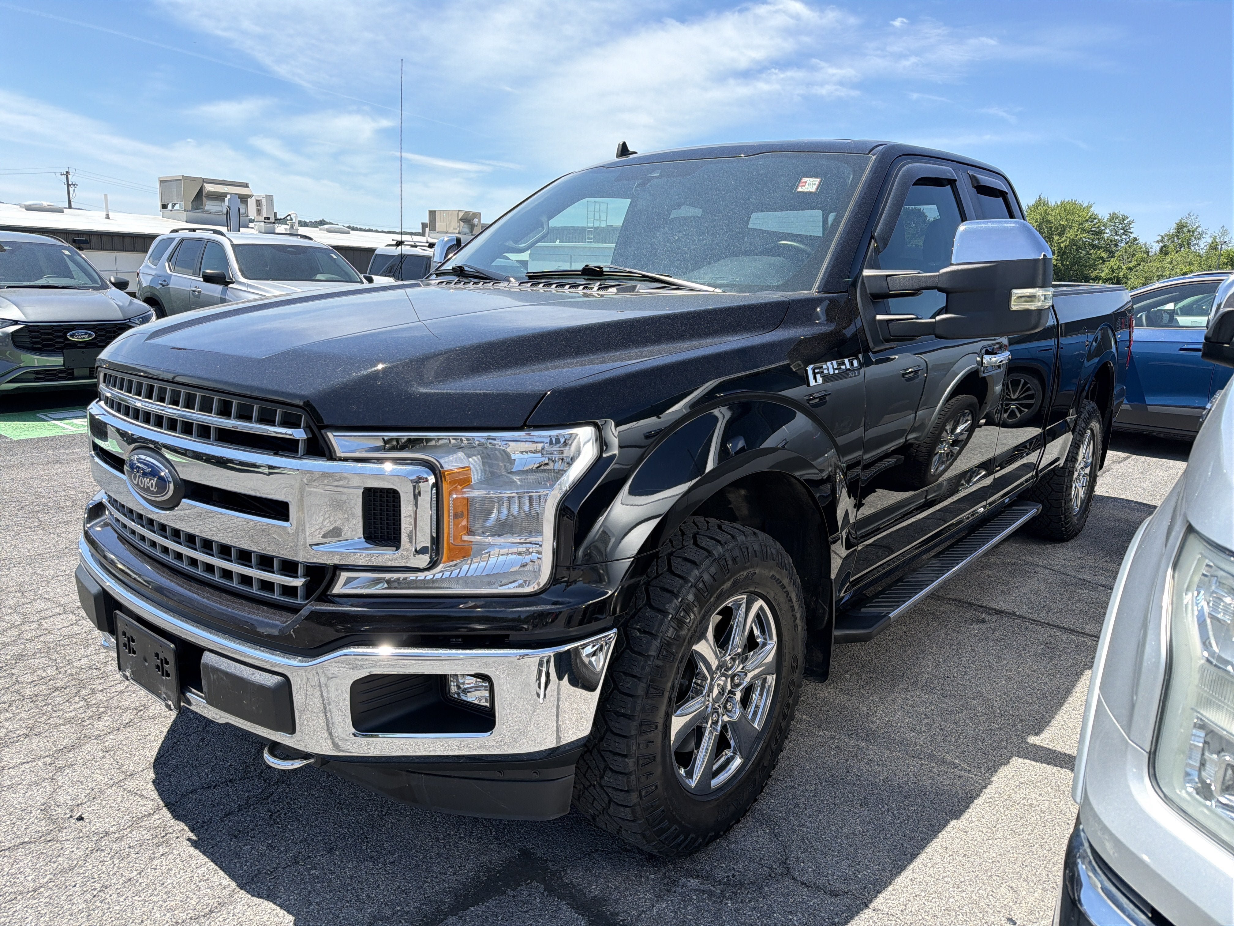 Used 2019 Ford F150 XLT w/ Equipment Group 302A Luxury AWD/4WD image 4