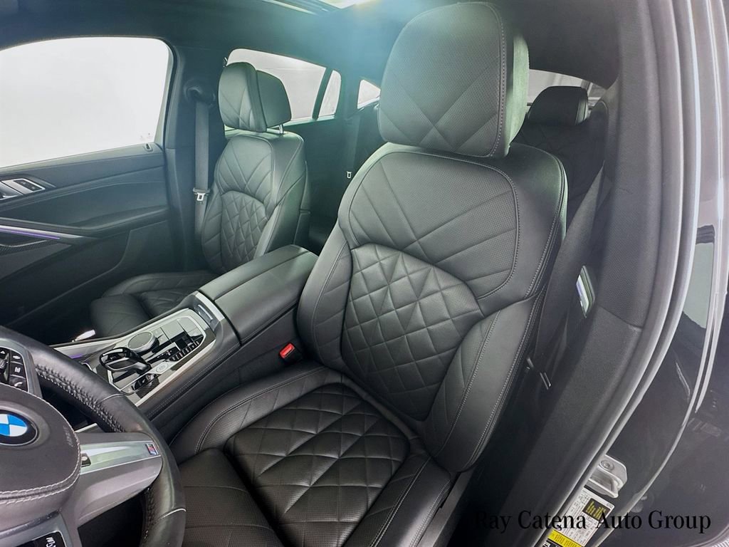 Used 2023 BMW X6 M50i w/ Climate Comfort Package image 22
