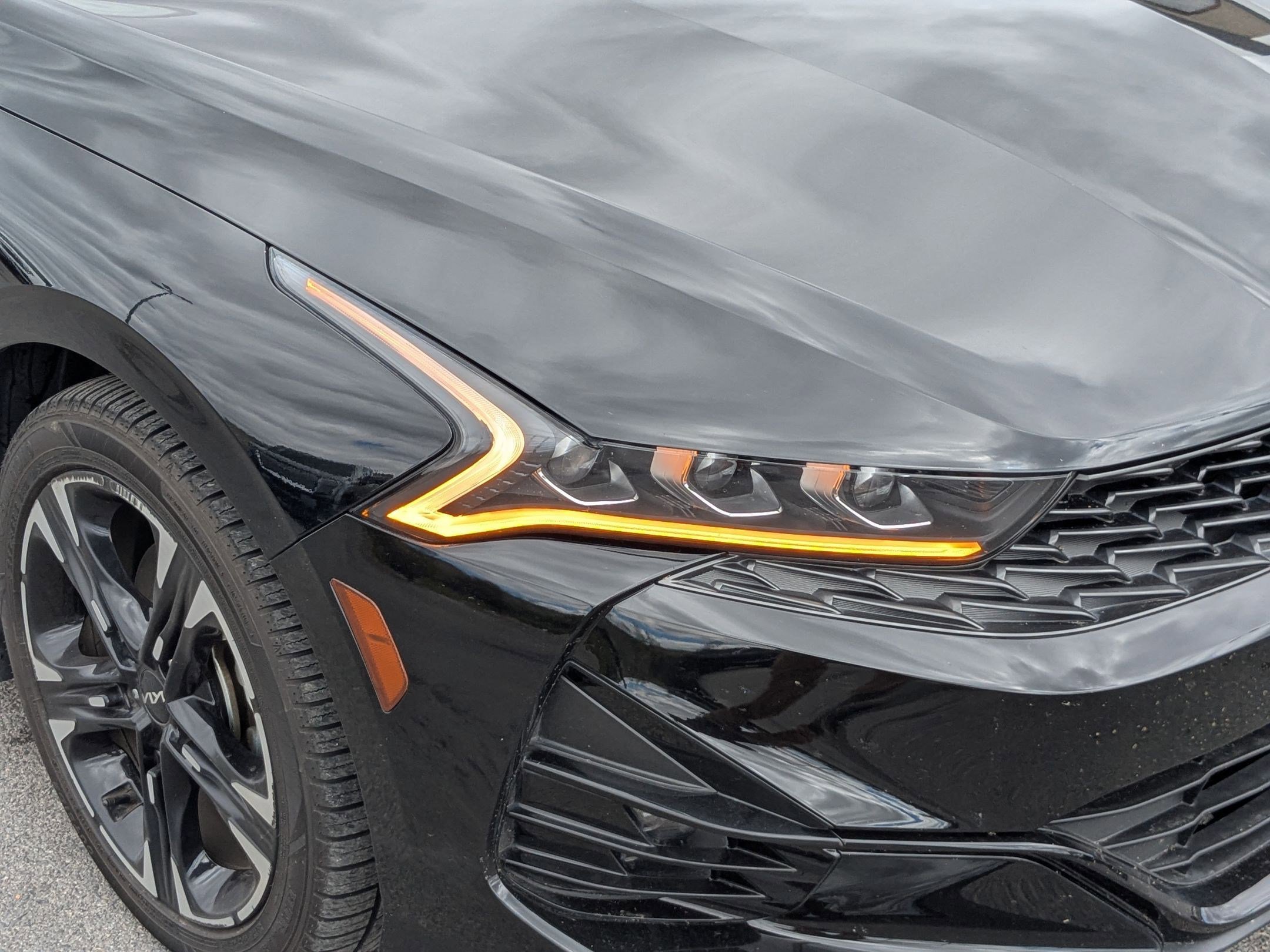 Used 2023 Kia K5 GT-Line image 11