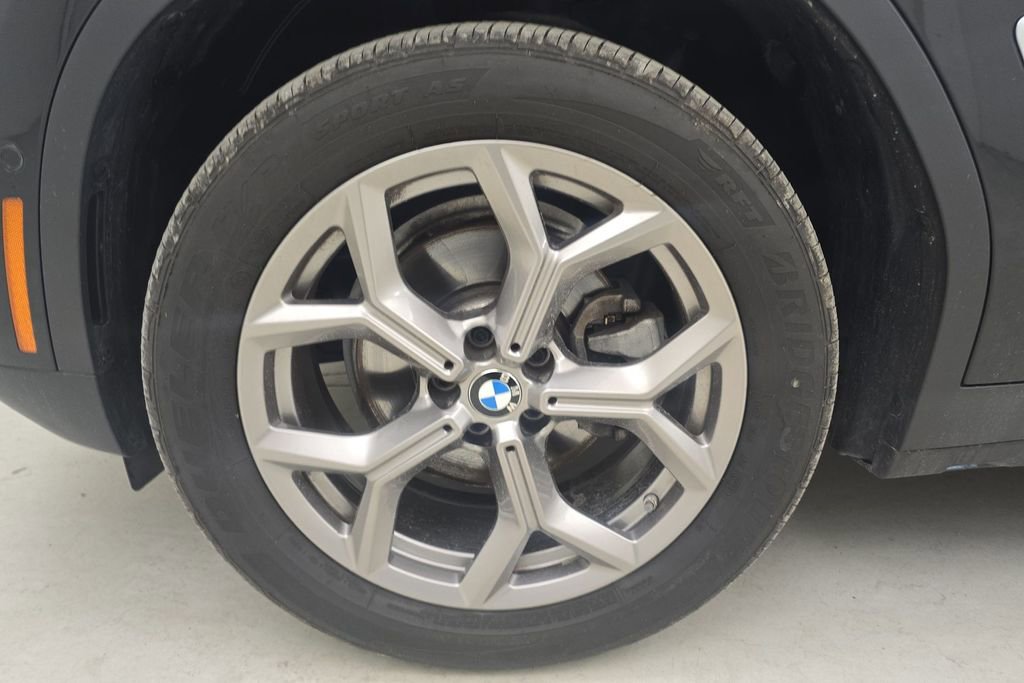 Used 2022 BMW X3 xDrive30i w/ Premium Package AWD/4WD image 11