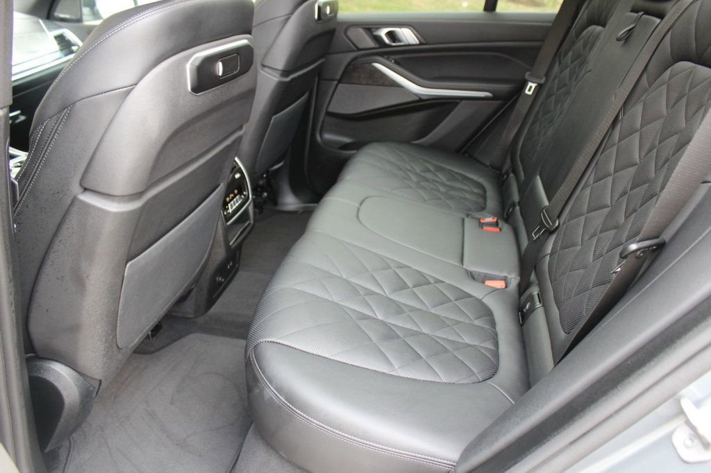 Used 2025 BMW X5 xDrive40i image 27