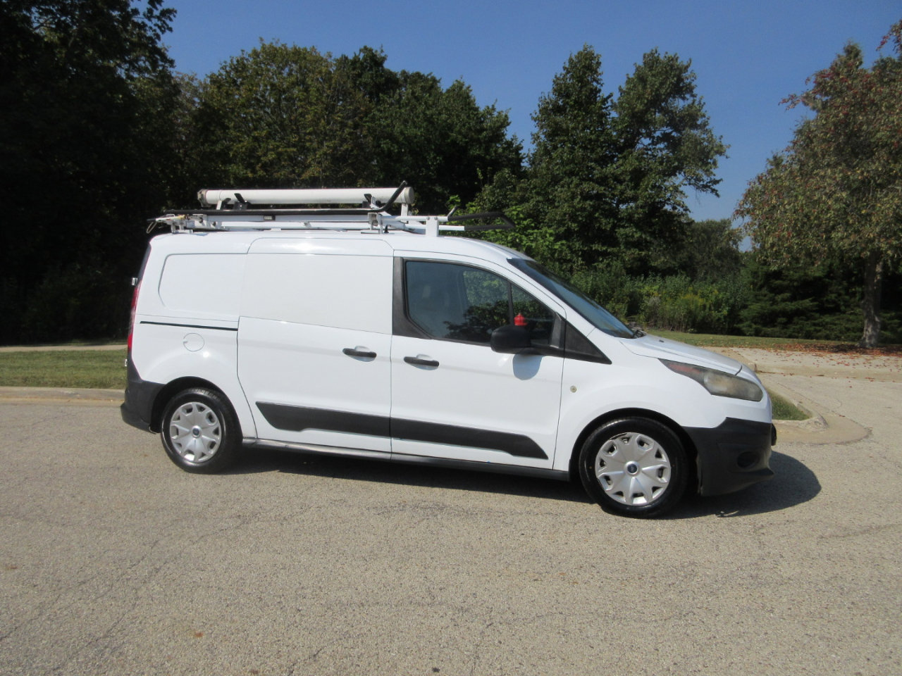 Used 2014 Ford Transit Connect XL image 4