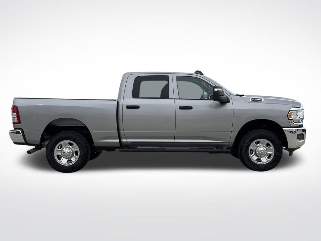 Used 2024 RAM 2500 Tradesman w/ Chrome Appearance Group image 8