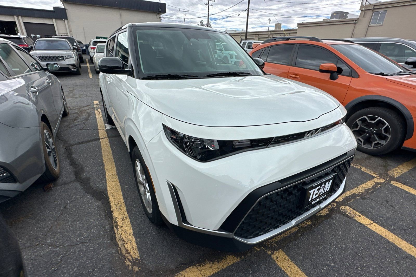 Certified 2025 Kia Soul S FWD image 2