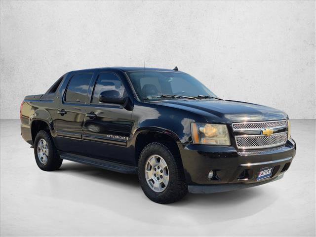 Used 2007 Chevrolet Avalanche LT w/ LT Preferred Equipment Group RWD image 3