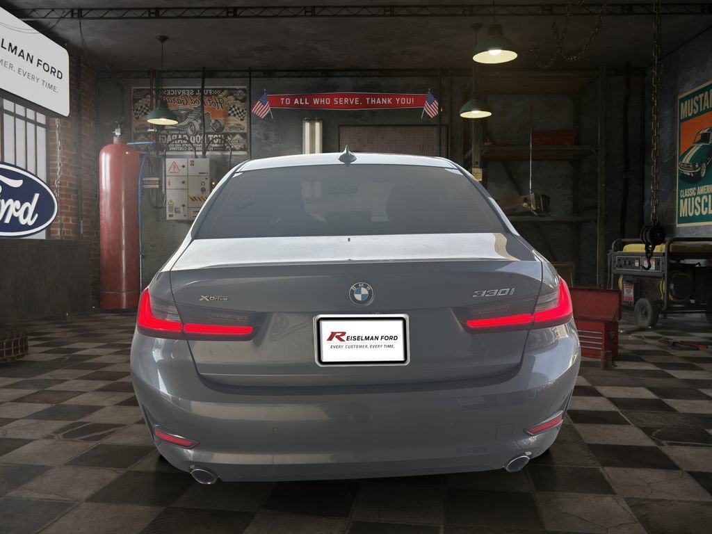Used 2020 BMW 330i xDrive Sedan w/ Convenience Package image 5