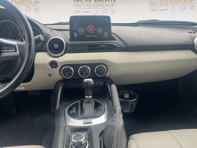 Used 2021 MAZDA MX-5 Miata Grand Touring RWD image 11