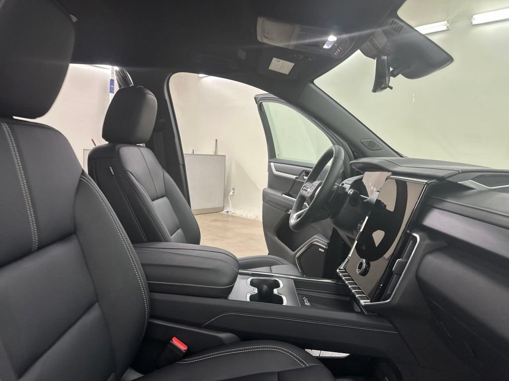 New 2026 GMC Acadia Elevation w/ Elevation Premium Package AWD/4WD image 23