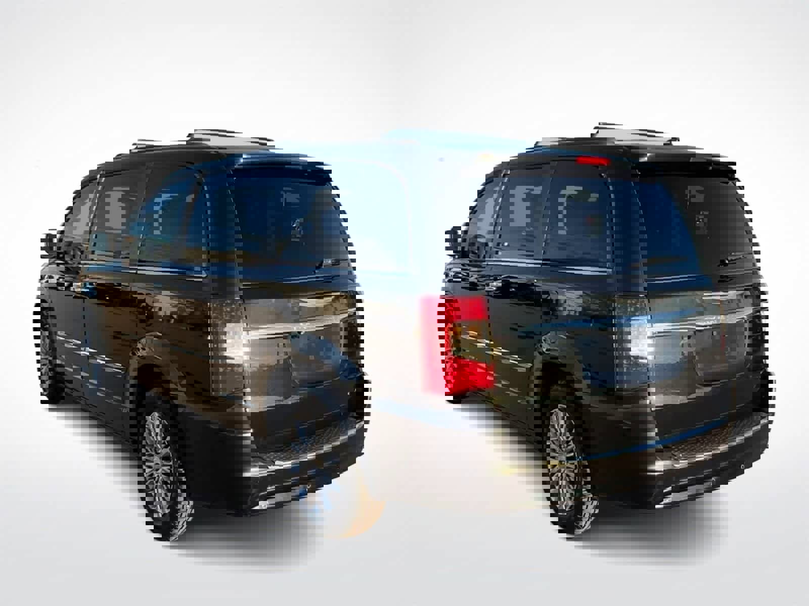 Used 2015 Chrysler Town & Country Touring-L w/ Driver Convenience Group image 6