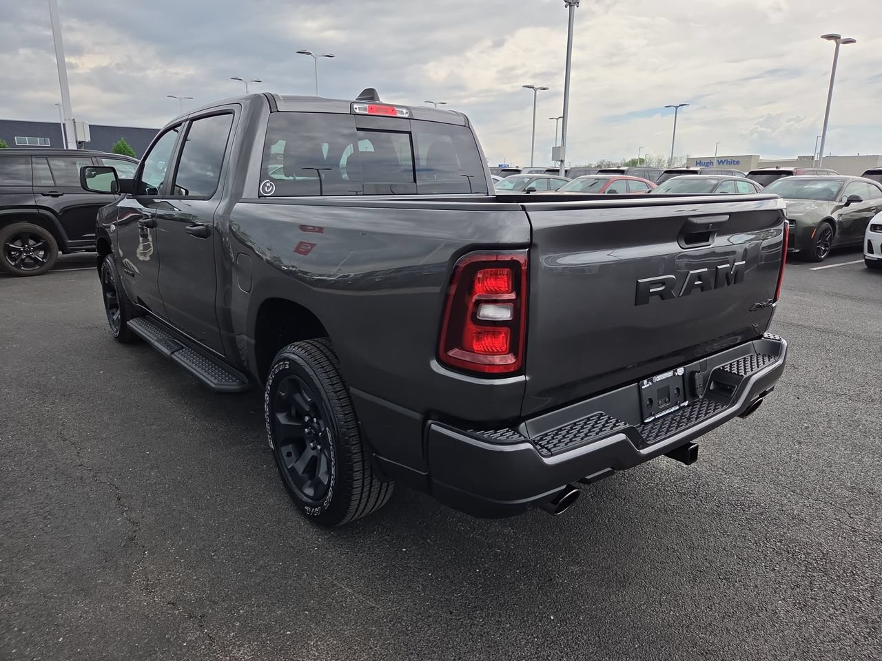 New 2026 RAM 1500 Express AWD/4WD image 5