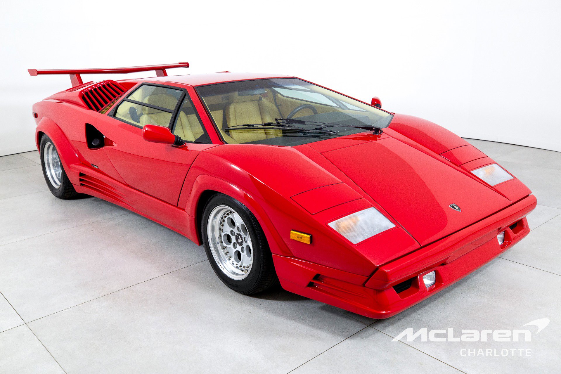 Used 1989 Lamborghini Countach Coupe image 3