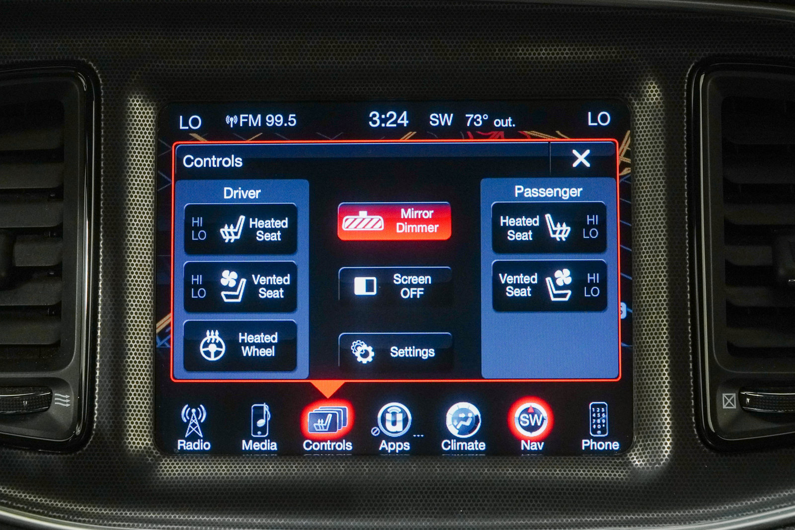 Used 2015 Dodge Challenger R/T Plus RWD image 29