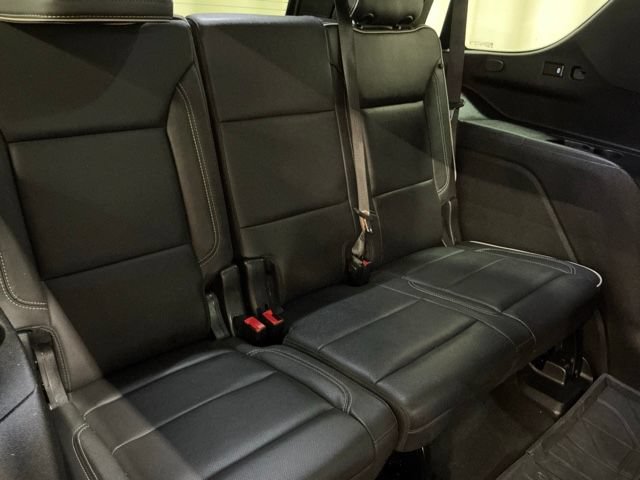 Used 2023 Chevrolet Tahoe Premier w/ Advanced Technology Package AWD/4WD image 18
