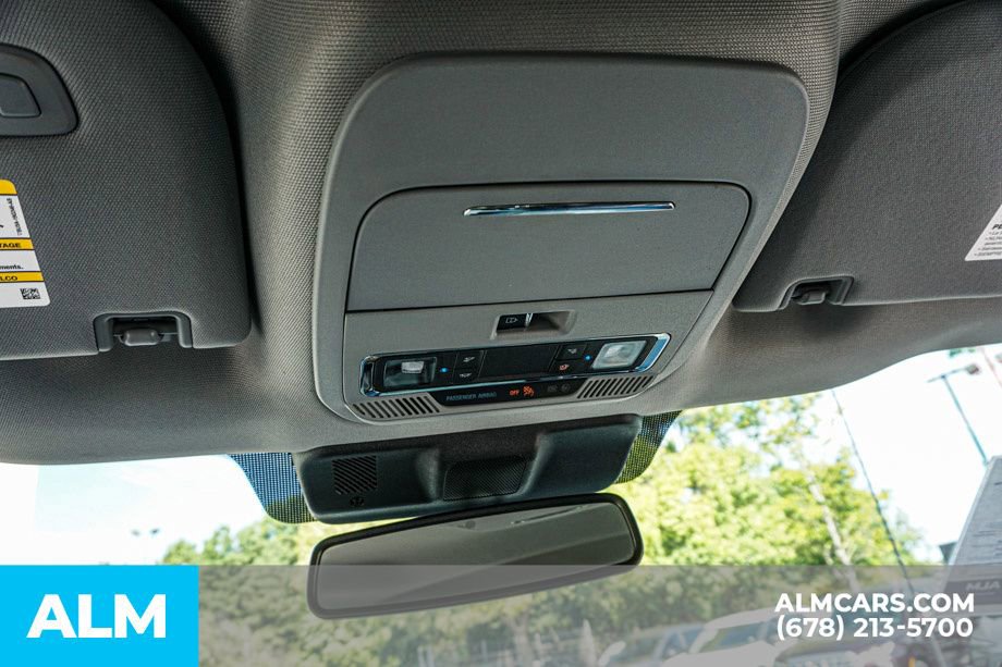 Used 2023 Ford F350 Lariat image 33