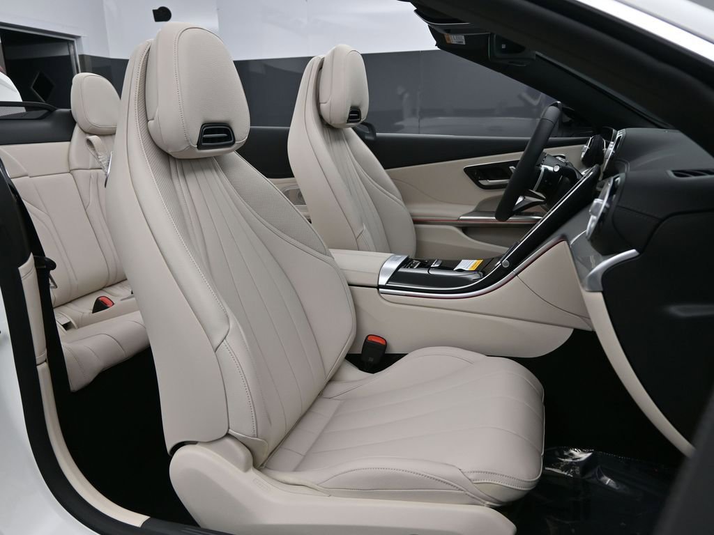 New 2026 Mercedes-Benz CLE 300 4MATIC Cabriolet image 25
