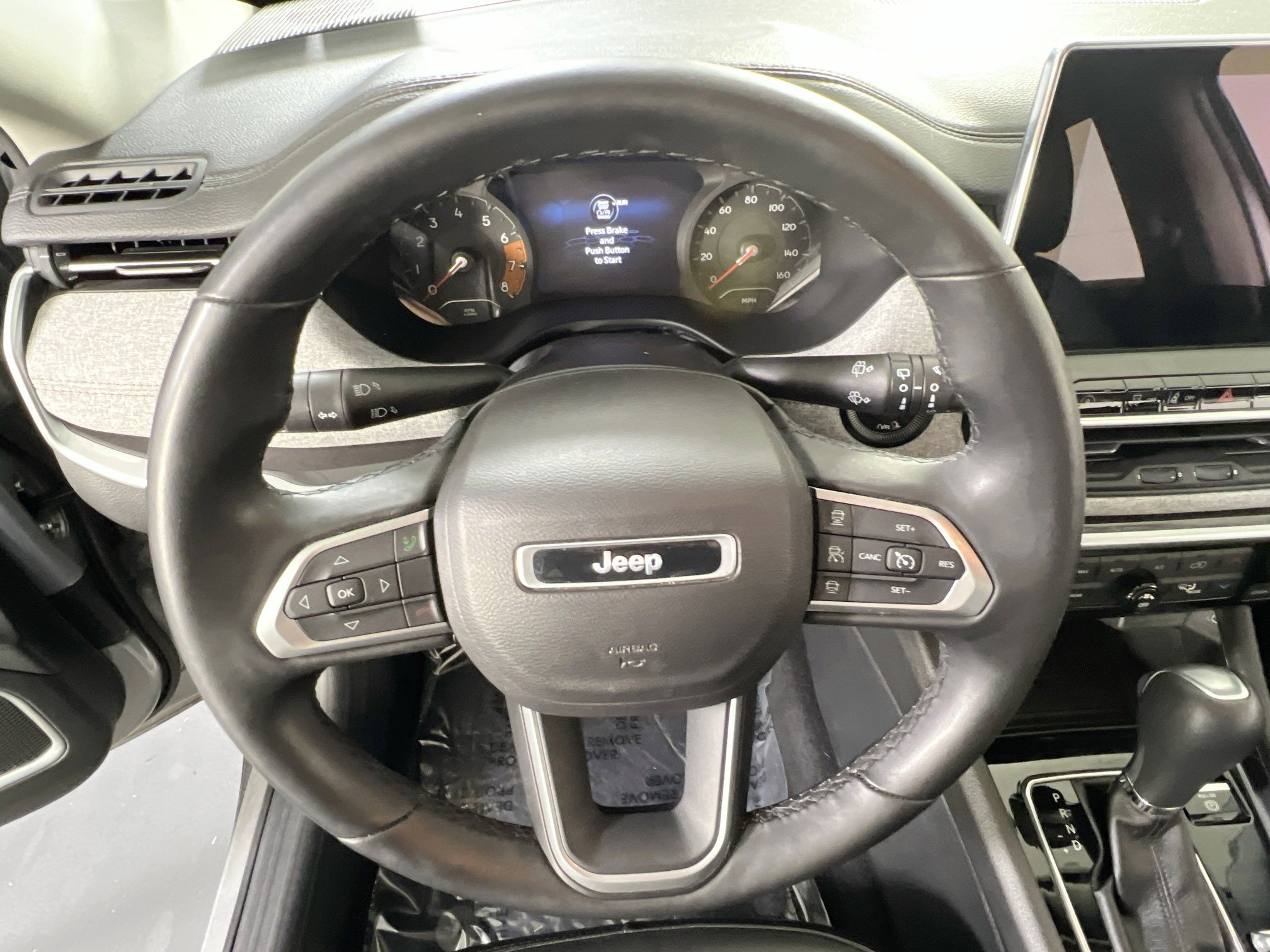 Used 2022 Jeep Compass Latitude AWD/4WD image 11