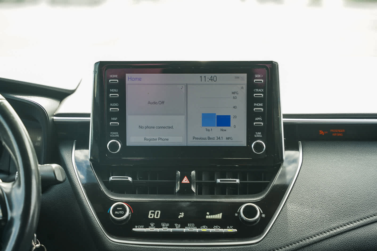 Used 2020 Toyota Corolla SE image 14