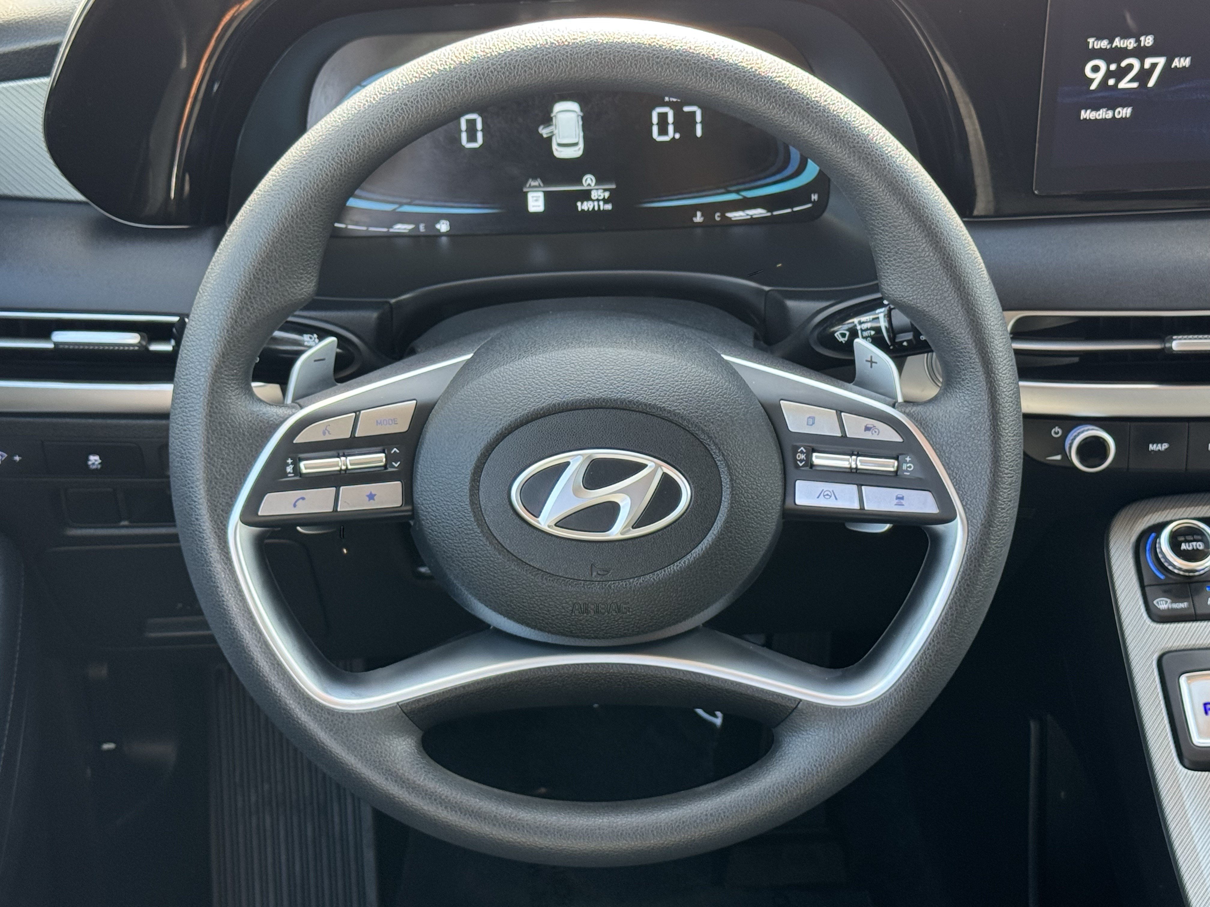 Used 2025 Hyundai Palisade SE FWD image 12