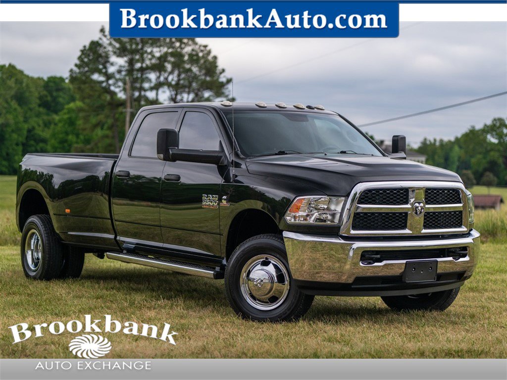 Used 2018 RAM 3500 Tradesman w/ Chrome Appearance Group AWD/4WD image 1