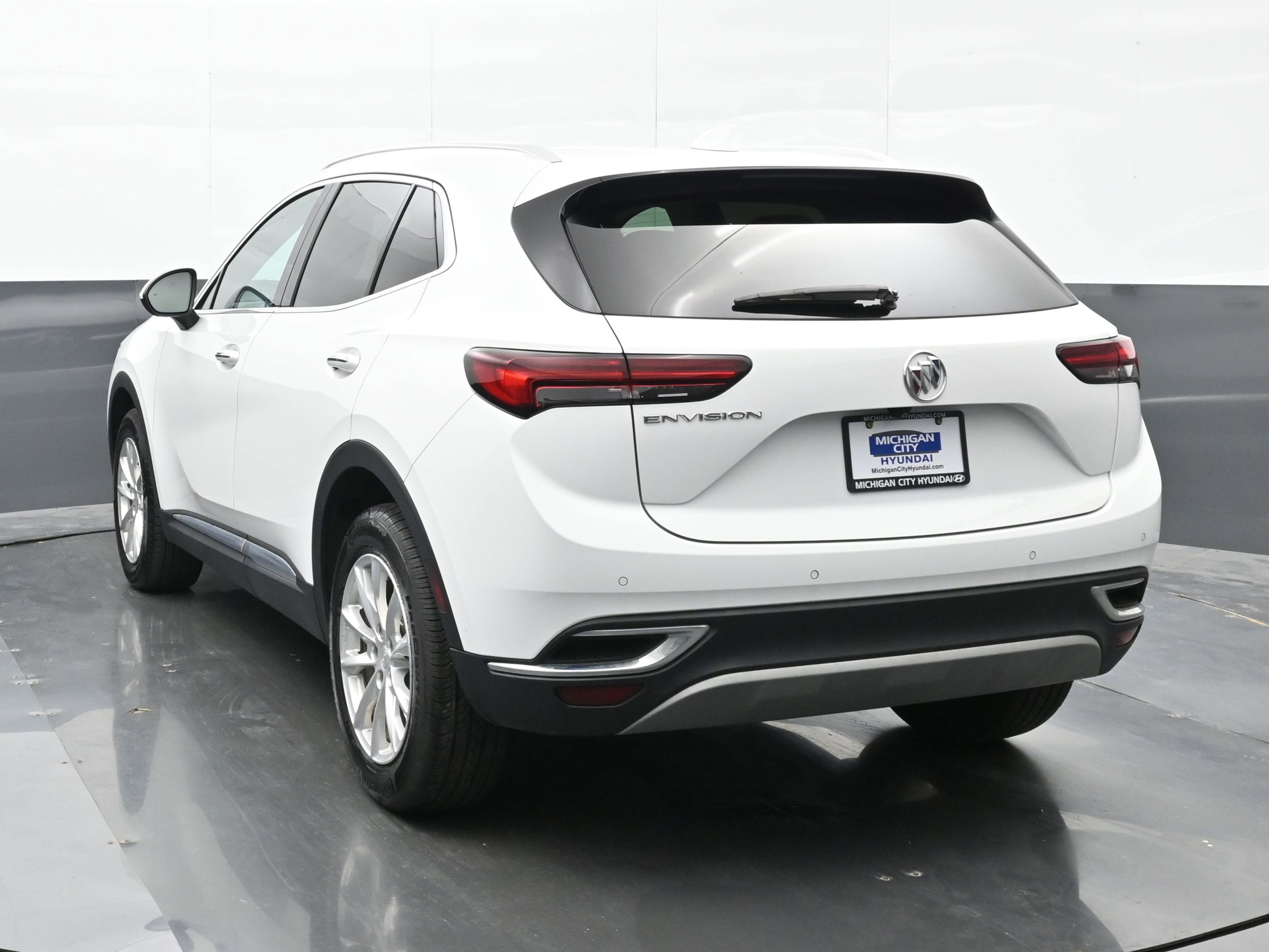 Used 2021 Buick Envision Preferred FWD image 8