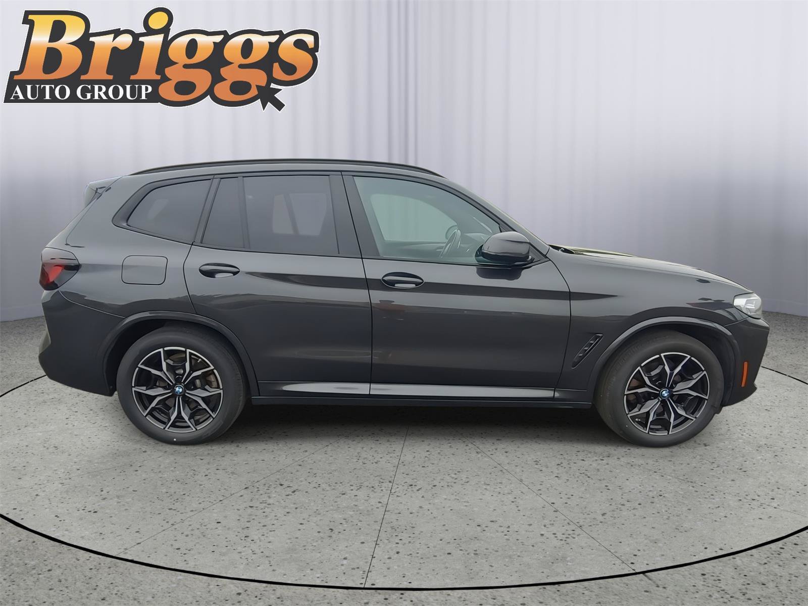 Used 2023 BMW X3 xDrive30i AWD/4WD image 4