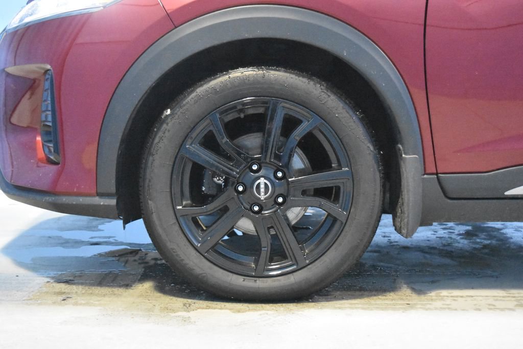 Used 2024 Nissan Kicks SR w/ SR Premium Package image 21