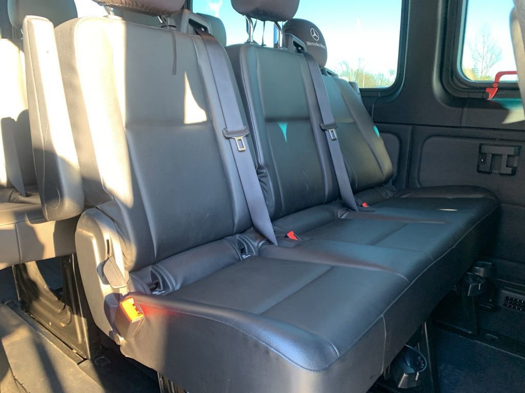 Used 2020 Mercedes-Benz Sprinter 2500 image 19