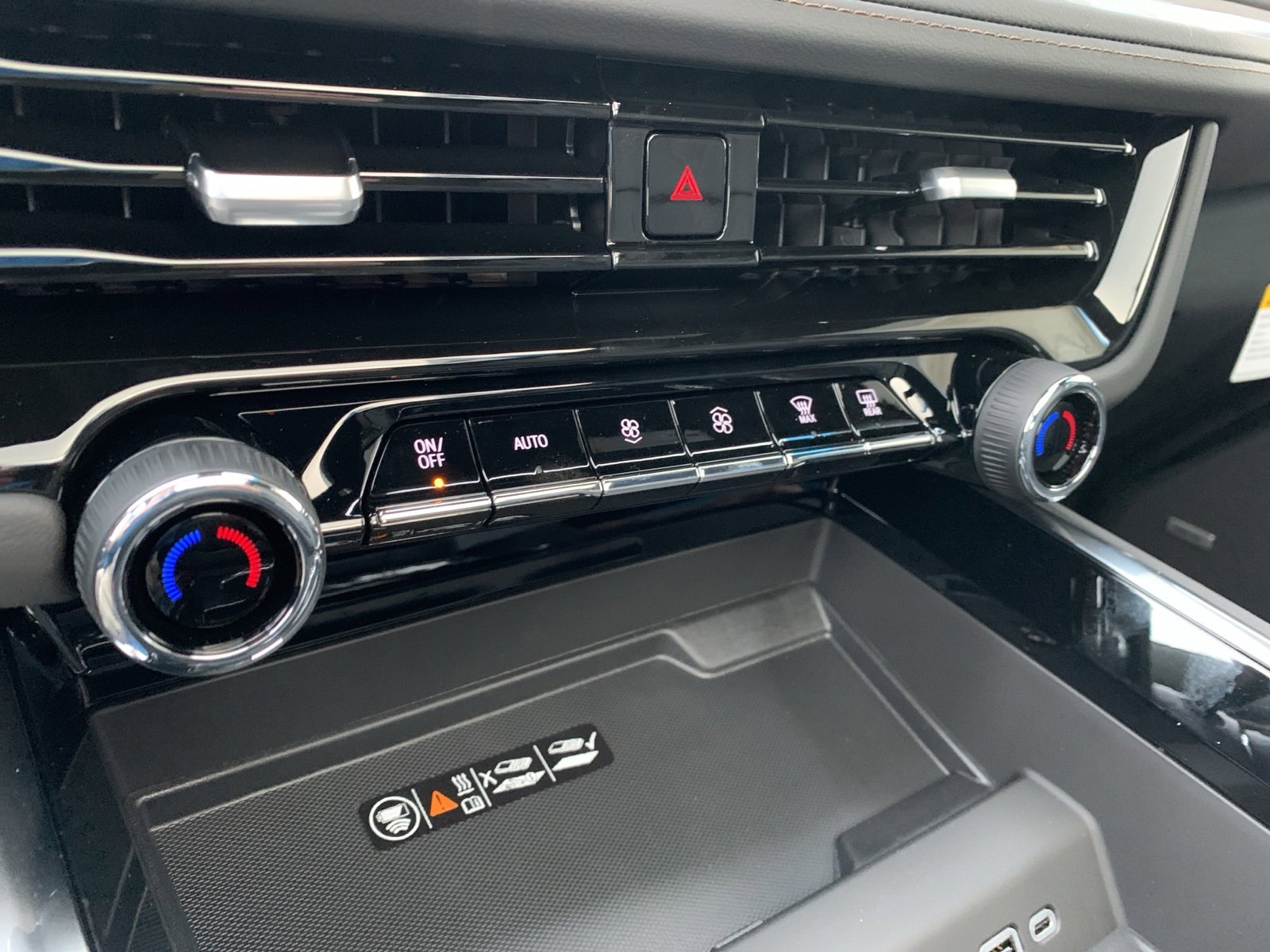 New 2025 Chevrolet Tahoe High Country image 30