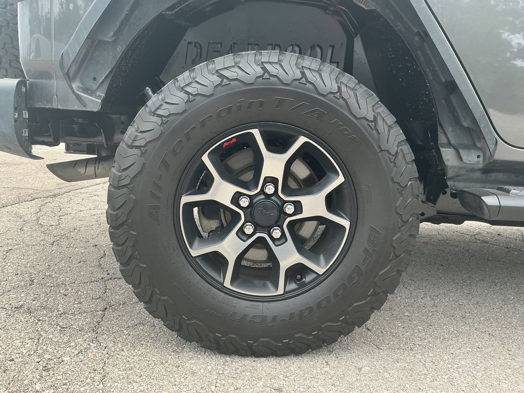Used 2018 Jeep Wrangler Unlimited Rubicon AWD/4WD image 9