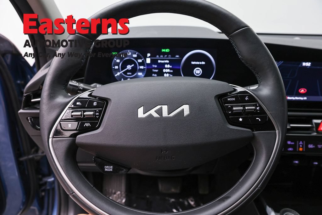 Used 2023 Kia Niro Wind w/ Wind Preserve Package FWD image 11