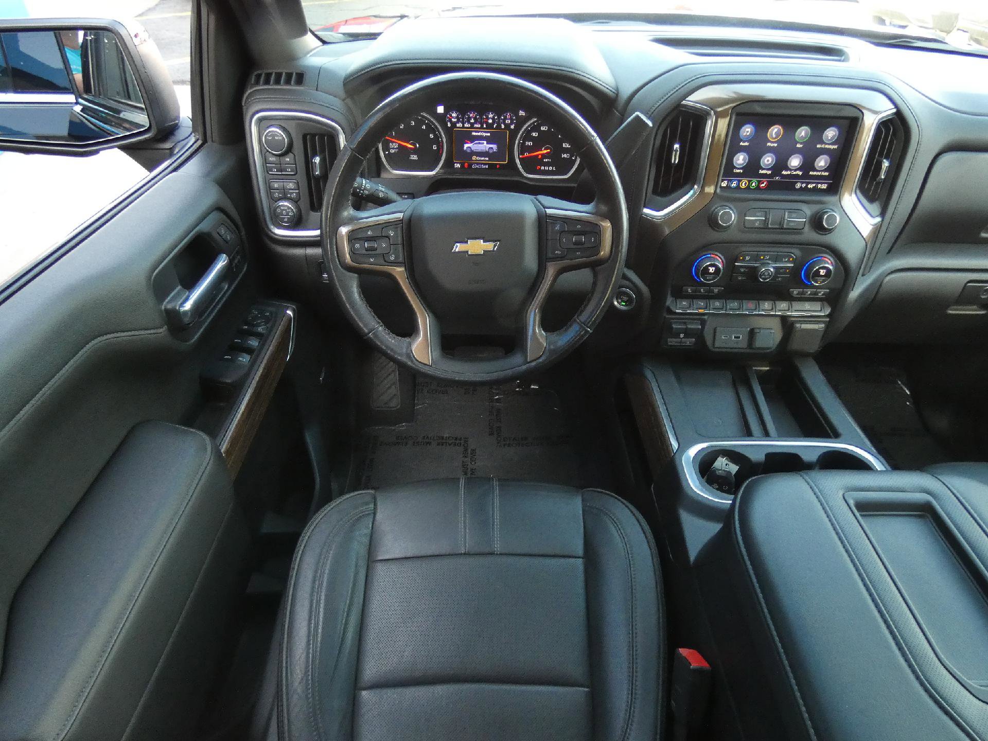 Used 2021 Chevrolet Silverado 1500 High Country w/ Technology Package AWD/4WD image 13
