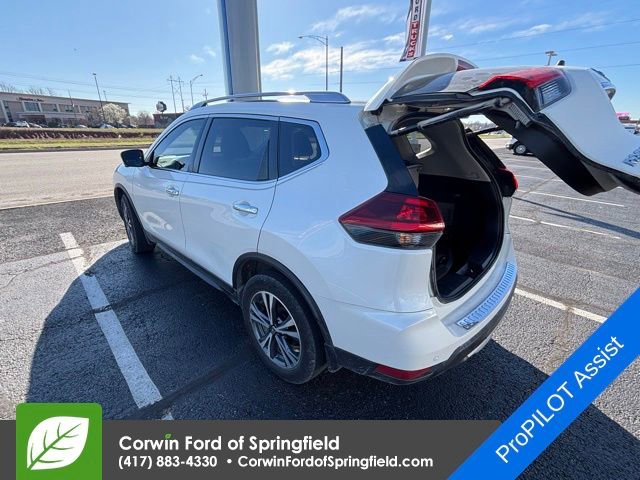 Used 2020 Nissan Rogue SV w/ Premium Package image 6