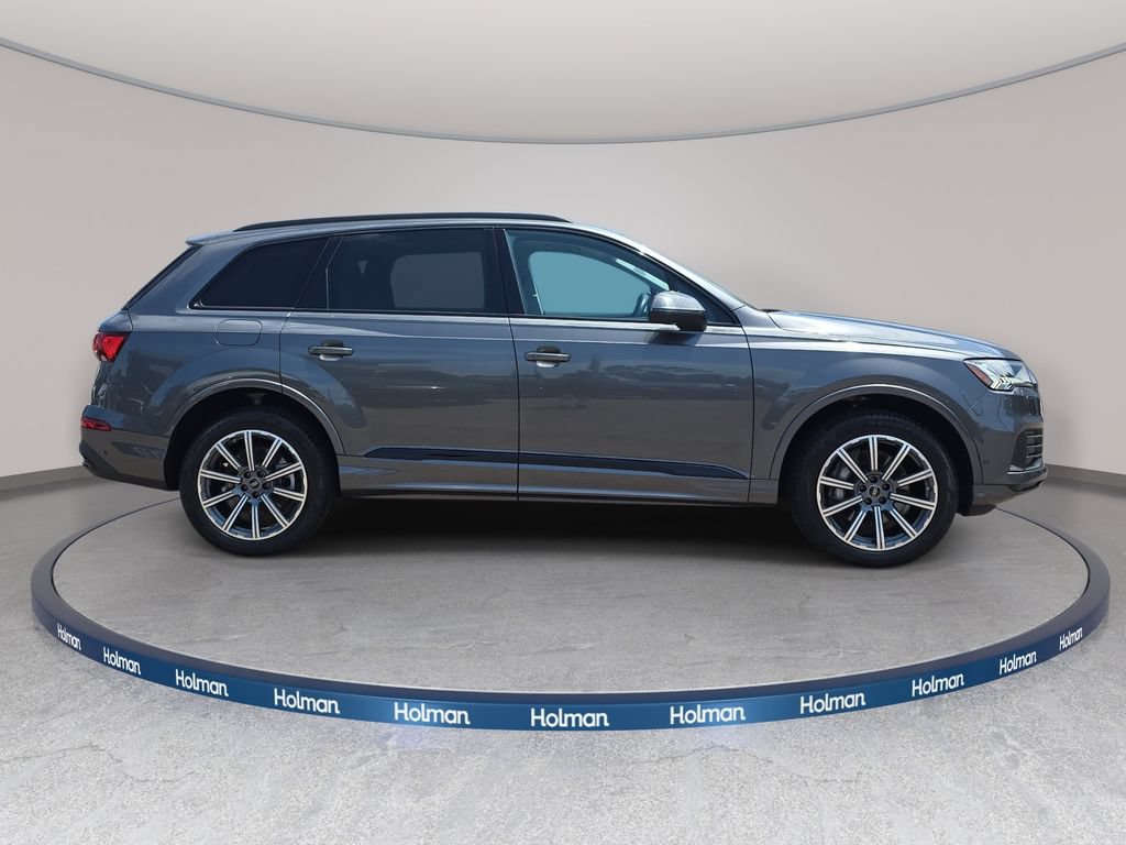 Used 2023 Audi Q7 2.0T Premium Plus w/ Premium Plus Package AWD/4WD image 5